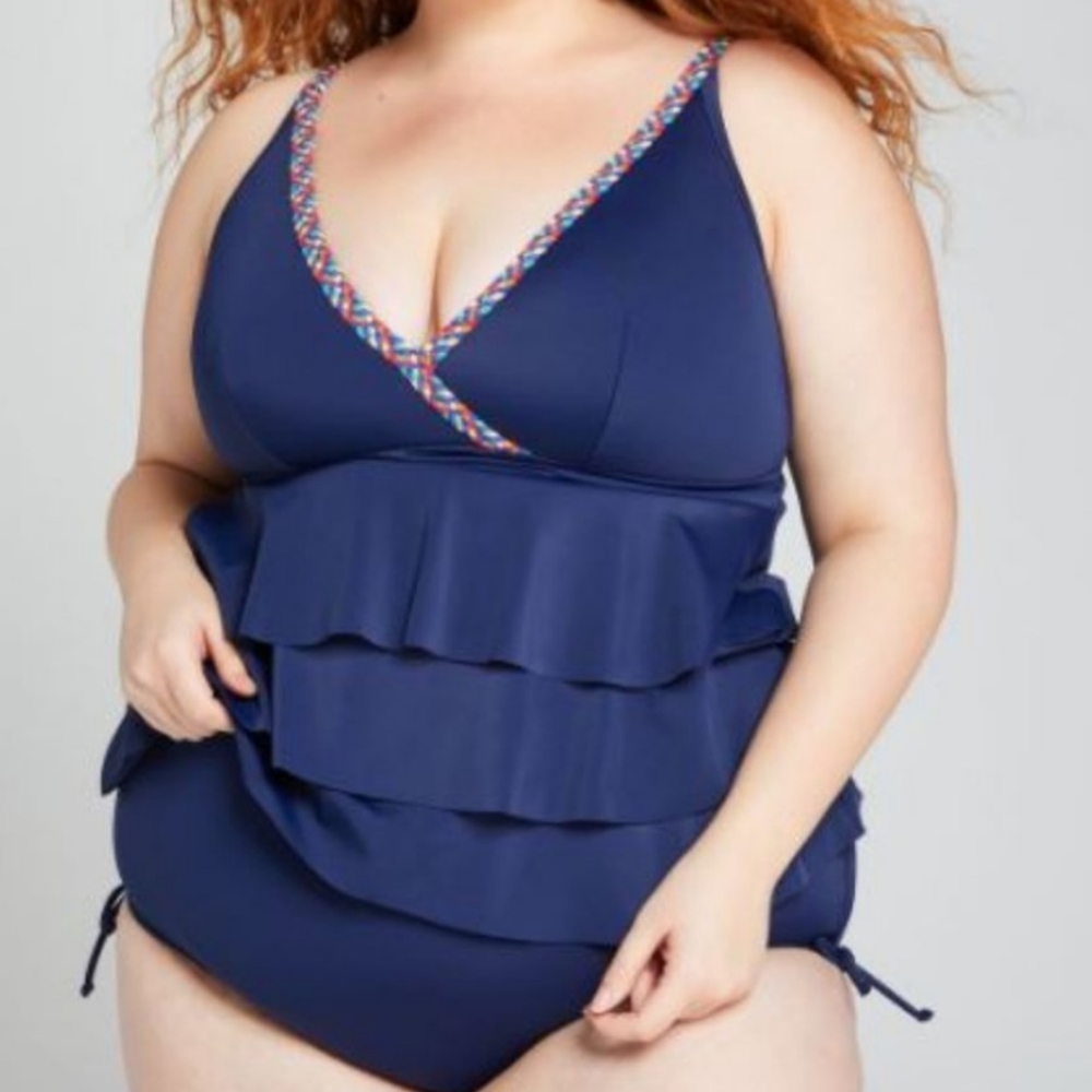 NWOT Cacique Swim Ruffle Tiered Tankini Top